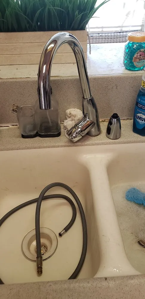 Professional yard maintenance experts serving Daytona Beach, FL - Estate Services