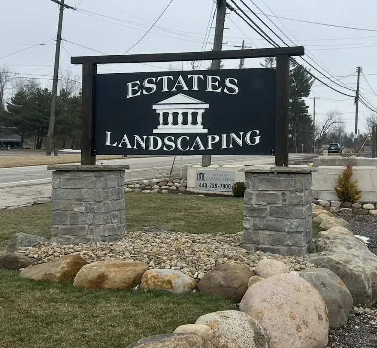 Local residential landscaping experts serving Newbury Township, OH - Estates Landscaping
