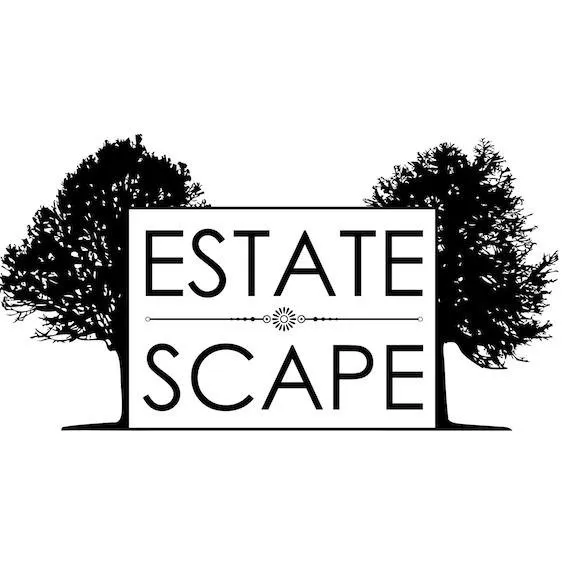 Custom outdoor landscaping in Castle Rock, CO by Estatescape