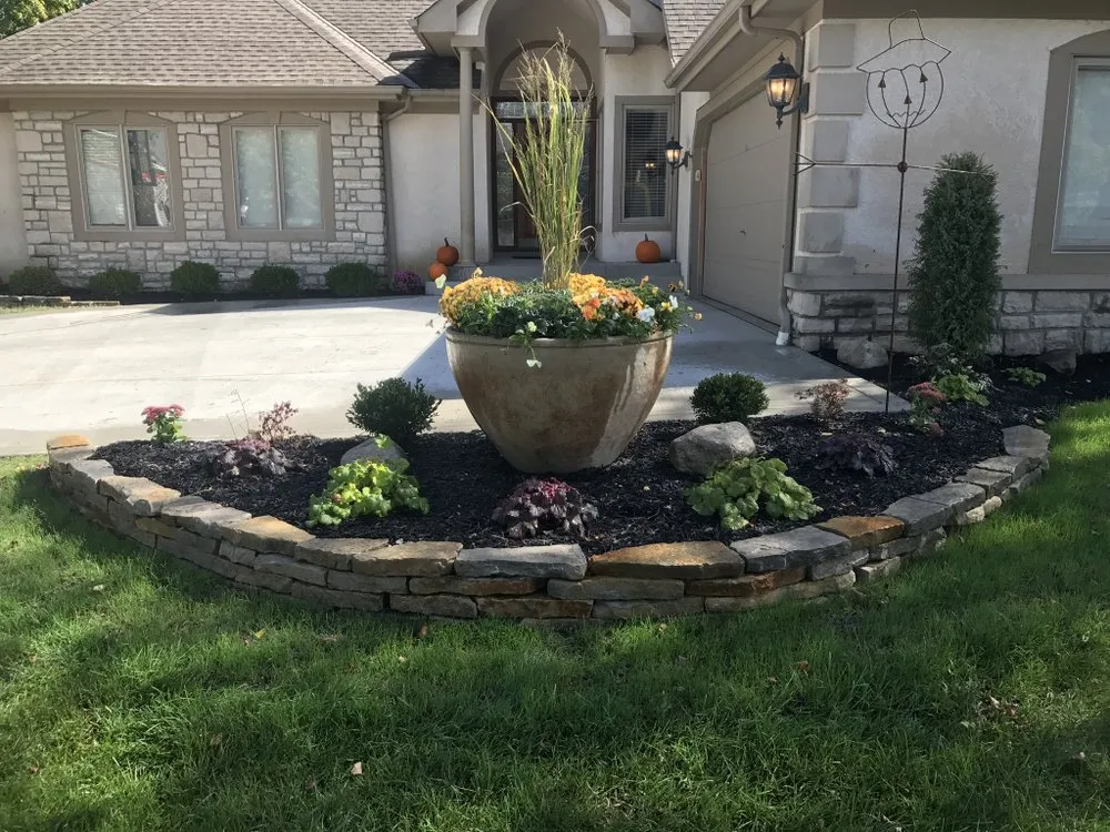 Professional yard cleanup service near you in Hilliard, OH by Estatescapes