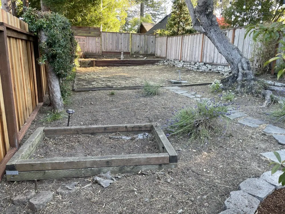 Expert landscape design in Santa Cruz, CA by Esteban Gonzalez