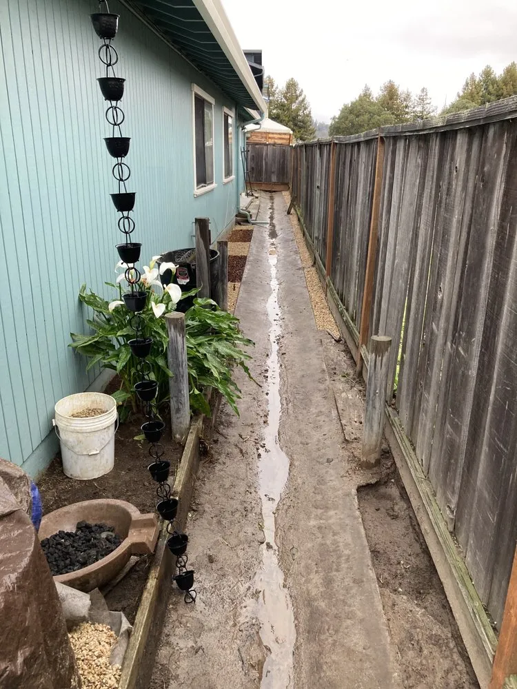 Affordable yard maintenance for homes across Santa Cruz, CA - Esteban Gonzalez