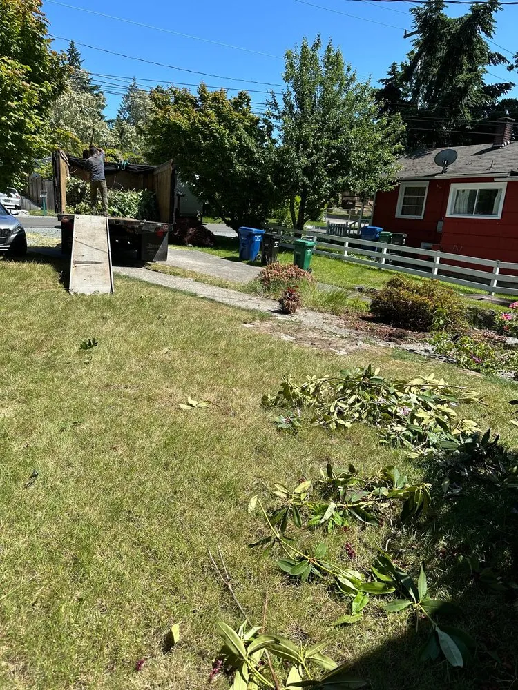 Trusted outdoor landscaping for beautiful yards across Seattle, WA - Esteban Landscaping