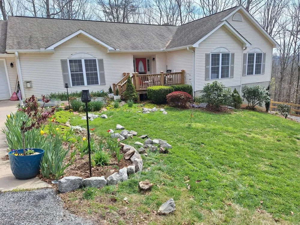 Custom residential landscaping in Candler, NC by Esteban Landscaping Service