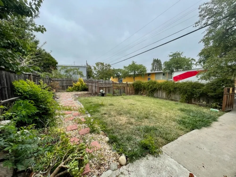 Affordable residential landscaping in Oakland, CA - Esteban Mendoza Landscaping