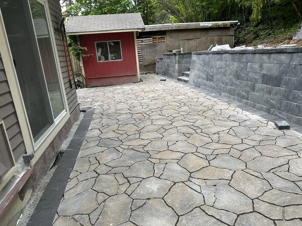 Local landscaping services with custom design in Ferndale, WA by Esteban's Landscaping