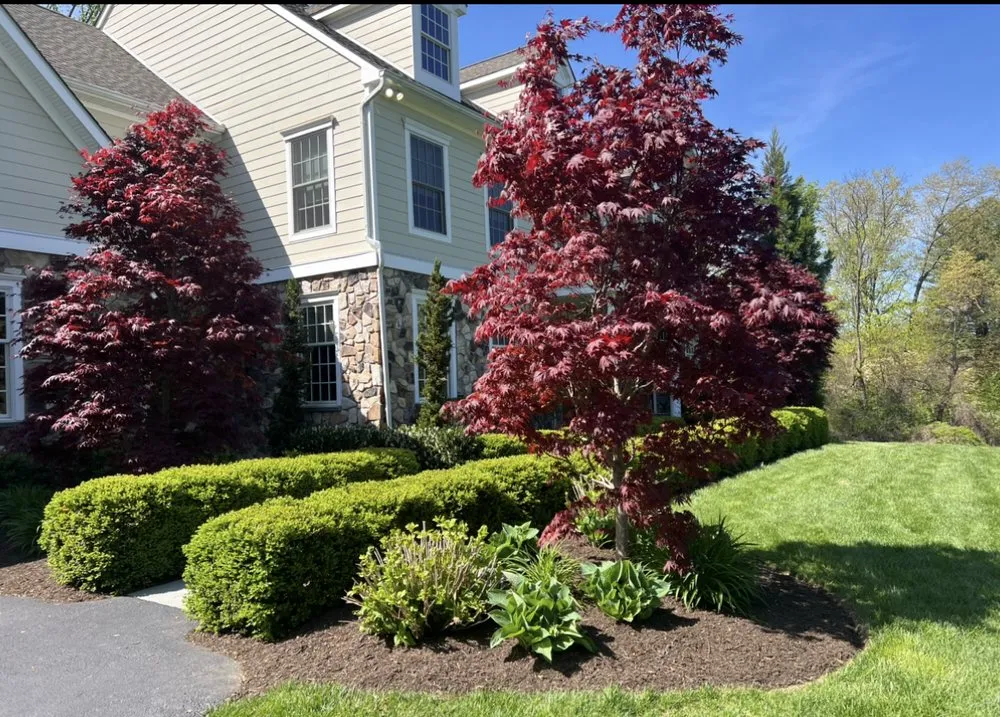 Custom outdoor landscaping experts serving Boyertown, PA - Esterly Link Landscape