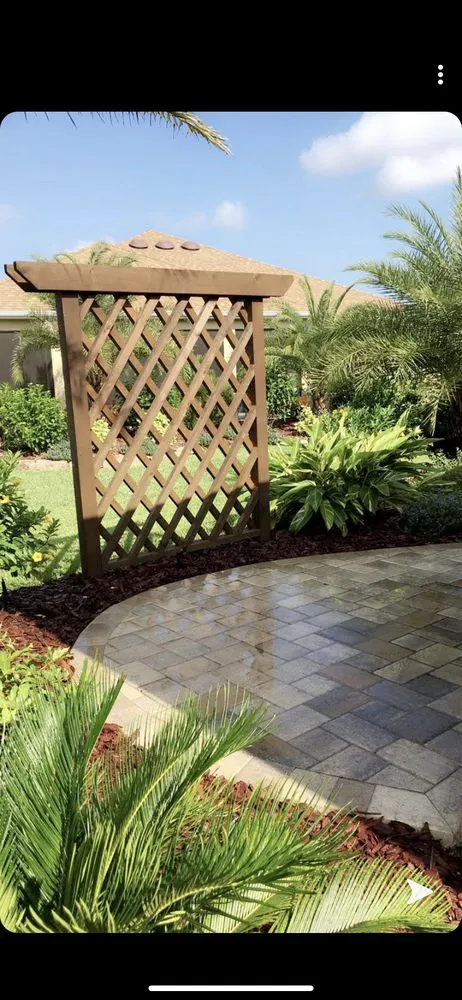 Expert lawn care service experts serving Summerfield, FL - Estilo Landscaping