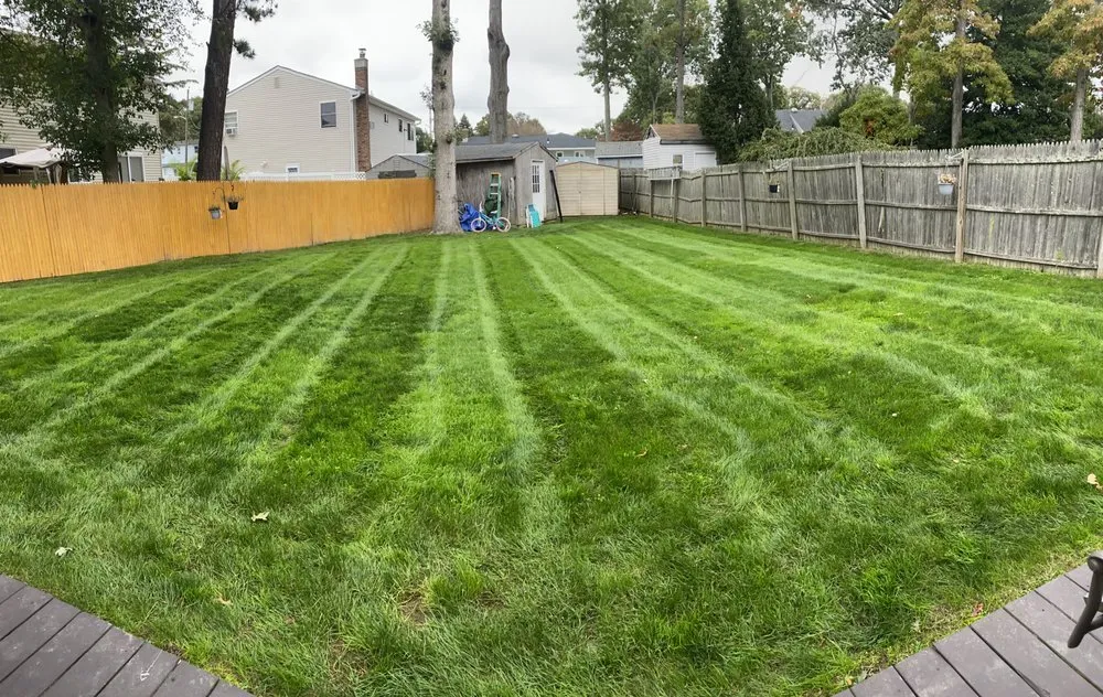 Professional landscaping services experts serving Amityville, NY - Estrada & Sons Landscaping