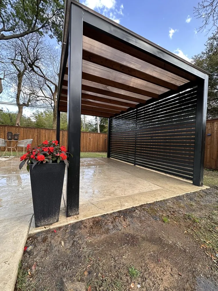 Reliable landscaping services in Dallas, TX by Estrada Fencing & Outdoor Living