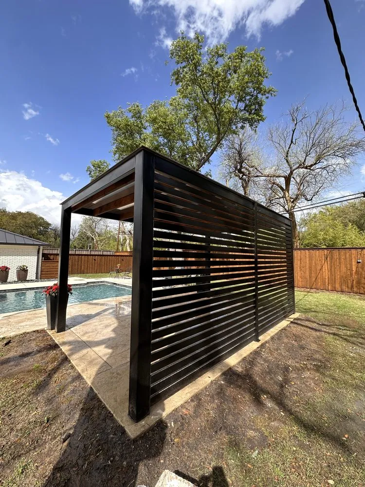 Trusted lawn care service in Dallas, TX - Estrada Fencing & Outdoor Living