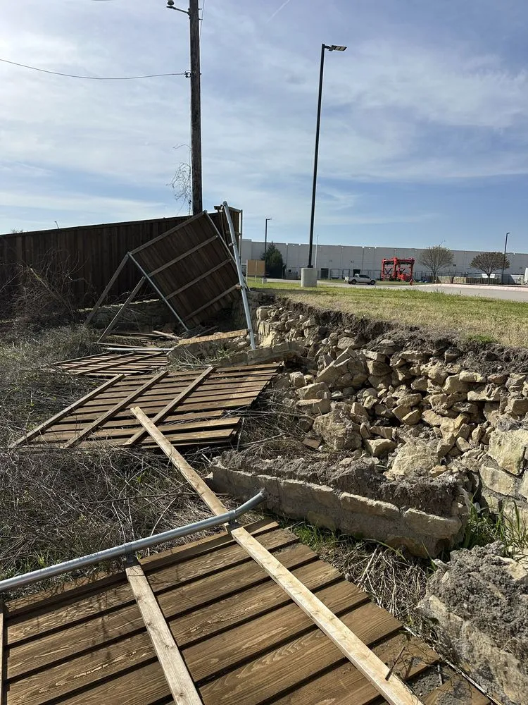 Reliable residential landscaping for residential properties across Dallas, TX - Estrada Fencing & Outdoor Living