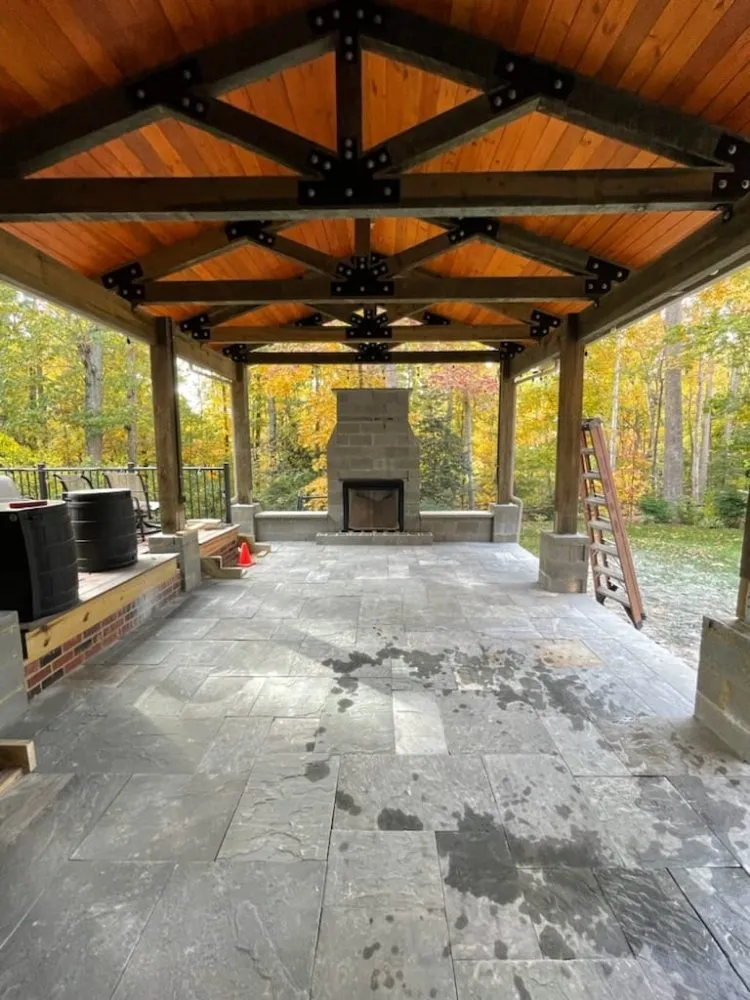 Expert yard maintenance in Richmond, VA by Estrada Hardscaping