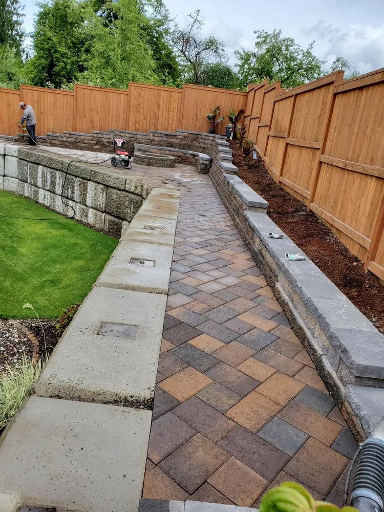Reliable garden landscaping experts serving Vancouver, WA - Estrada Landscaping & maintenance
