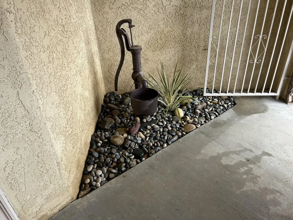 Affordable lawn care service experts serving Palmdale, CA - Estrada Landscaping