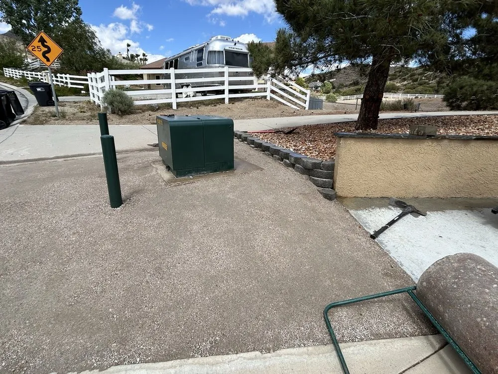 Affordable yard maintenance for homes in Palmdale, CA by Estrada Landscaping