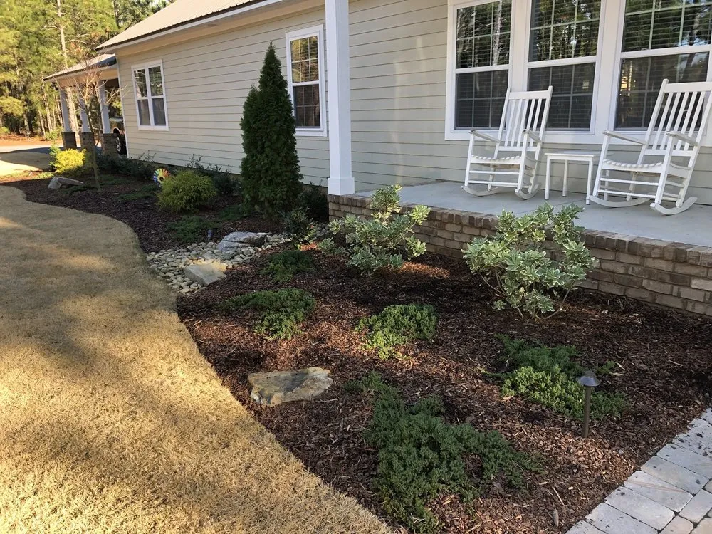 Top-rated yard maintenance for beautiful yards in West End, NC by Estrada Landscaping