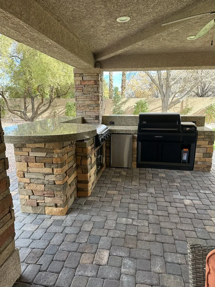 Top-rated garden landscaping near you in Las Vegas, NV by Estrada Lawn Services