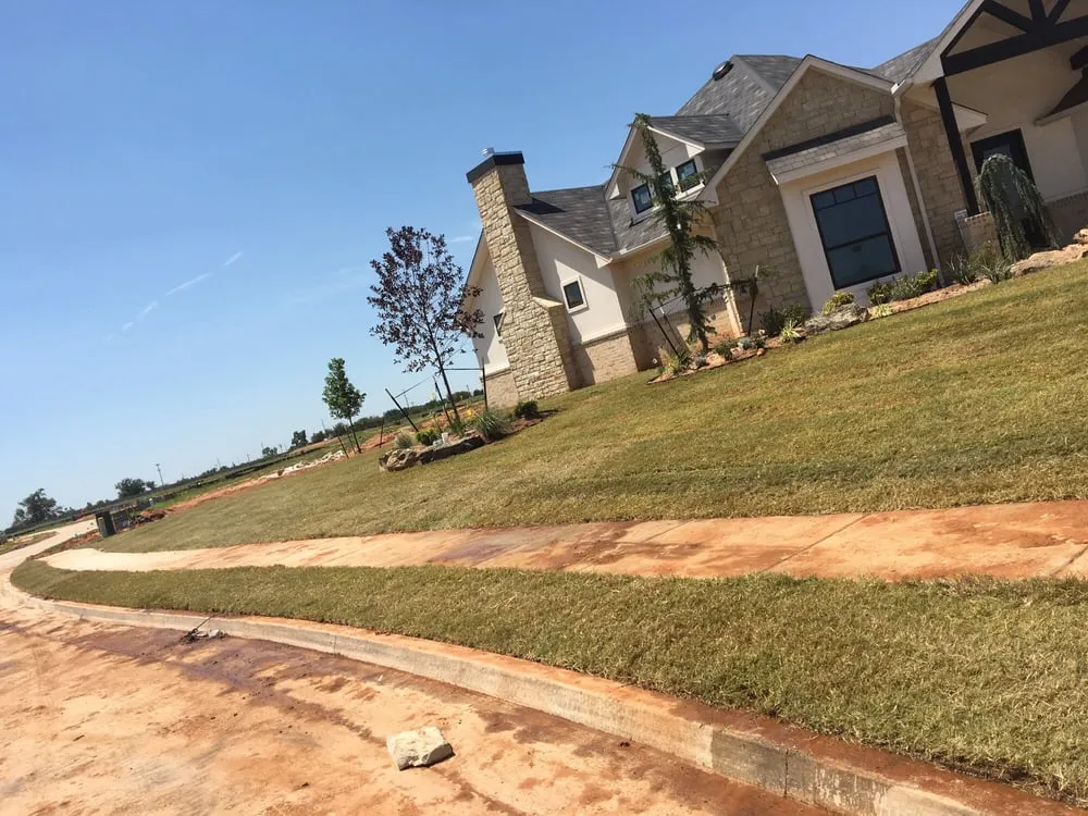 Expert outdoor landscaping experts serving El Reno, OK - Estrada Sod Installation
