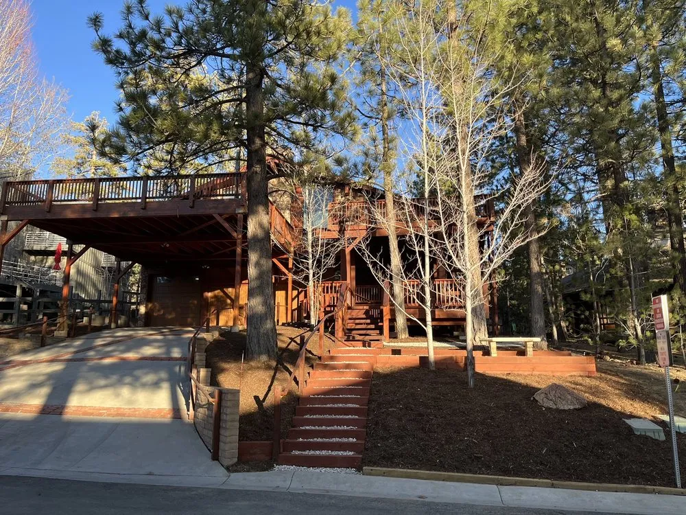 Expert garden landscaping in Big Bear City, CA by Estrada's Construction, Landscaping & Fencing