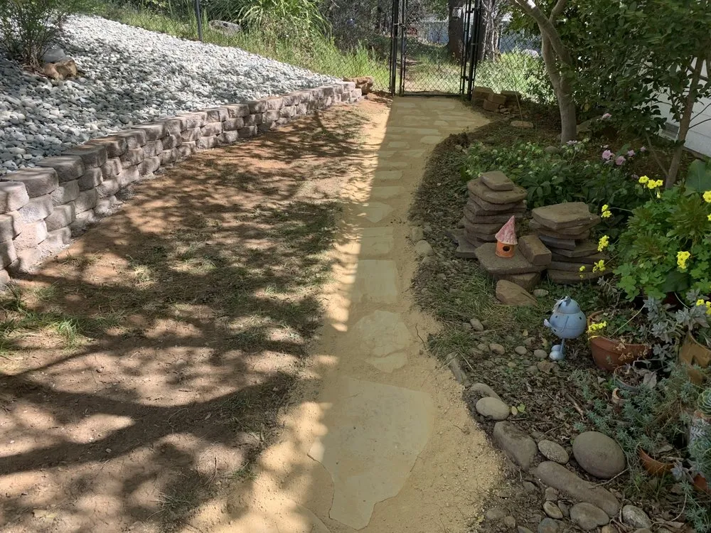 Custom garden landscaping in Marysville, CA - Estradas Landscape & Construction Design