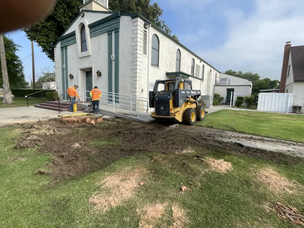 Professional outdoor landscaping with custom design in Fontana, CA by Estrada’s Landscaping