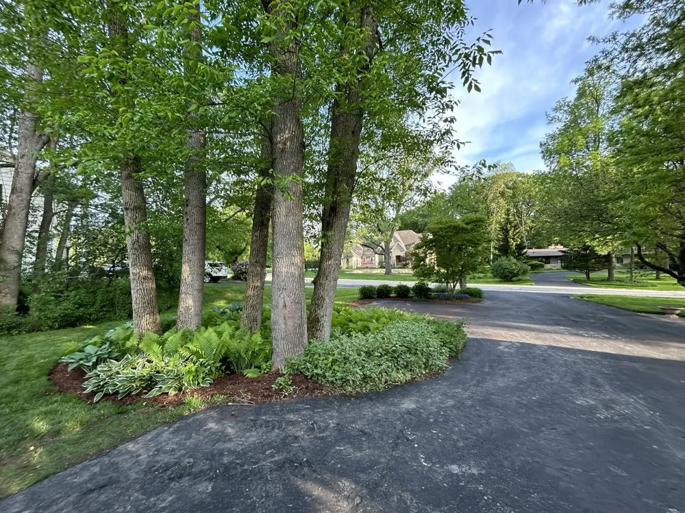 Top-rated landscape installation experts serving Milwaukee, WI - Estradas Landscaping