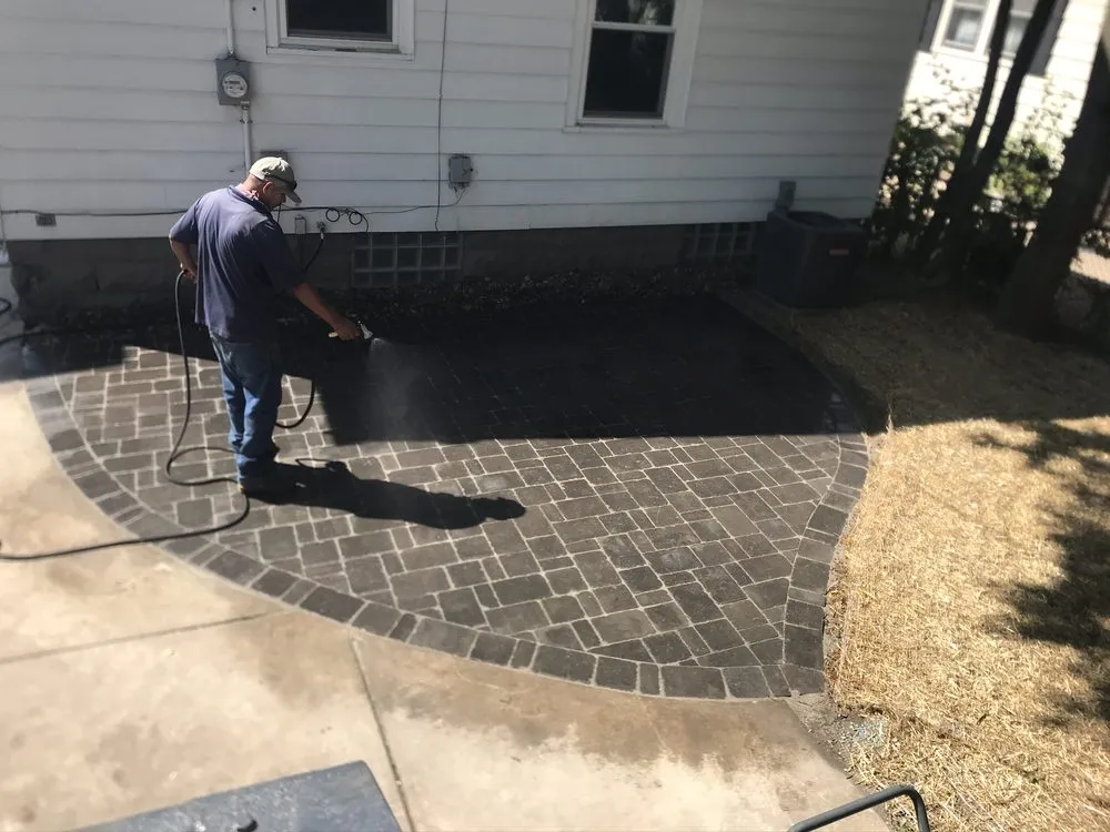Expert yard cleanup service for residential properties in Milwaukee, WI by Estradas Landscaping
