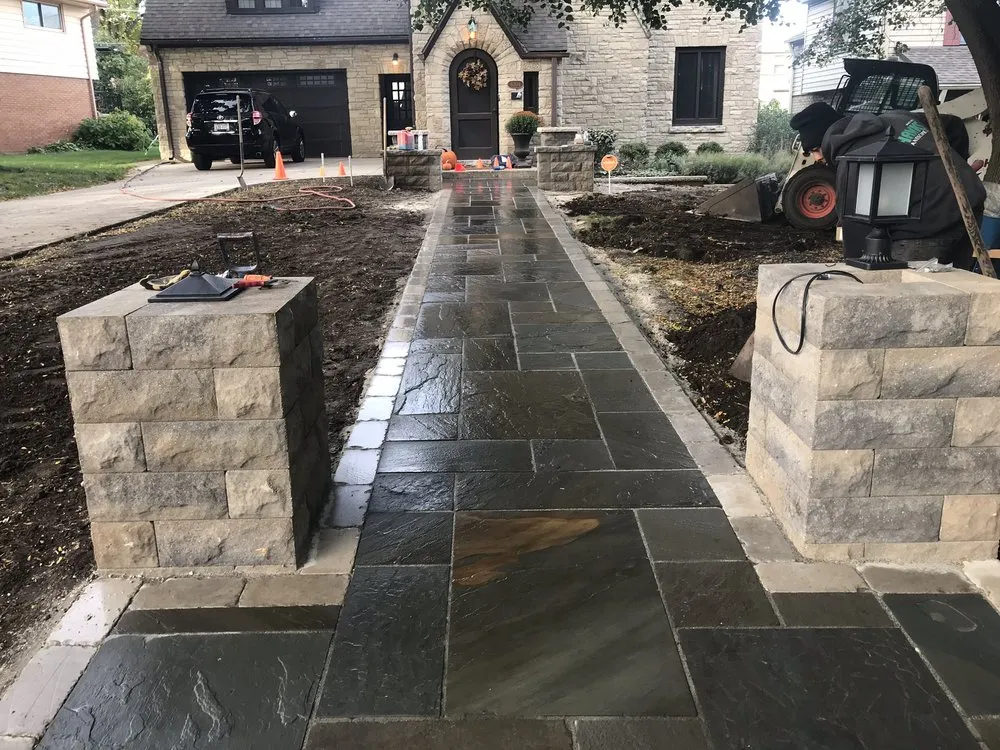 Reliable outdoor landscaping experts serving Milwaukee, WI - Estradas Landscaping