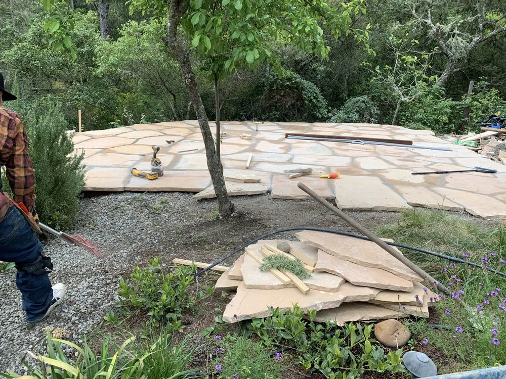 Custom yard cleanup service in San Rafael, CA by Estrada’s Landscaping Services