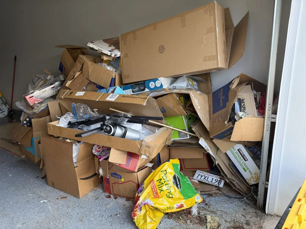 Reliable lawn mowing service in Clarksville, TN by Estrada’s Lawn Care