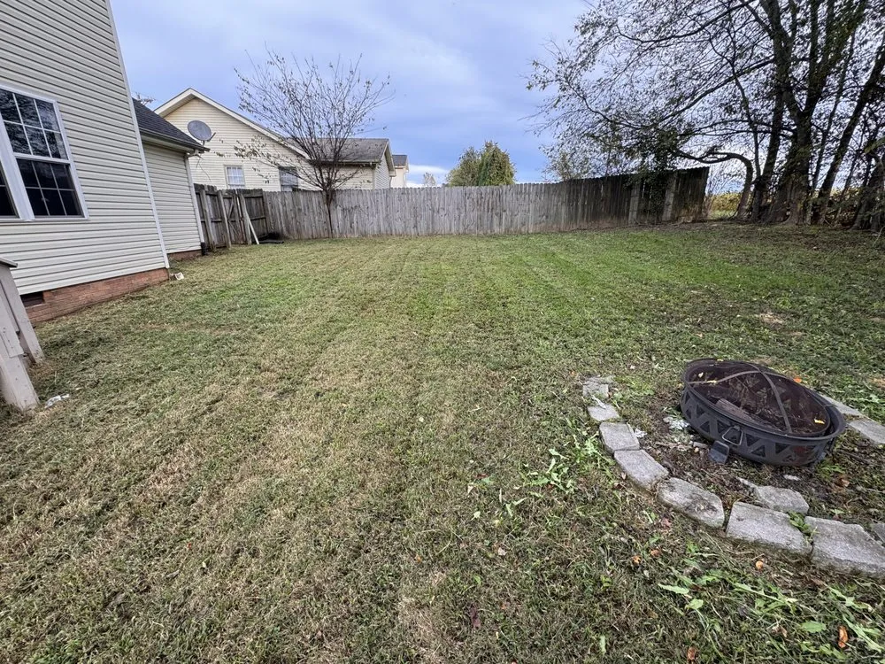 Top-rated garden landscaping for residential properties in Clarksville, TN by Estrada’s Lawn Care