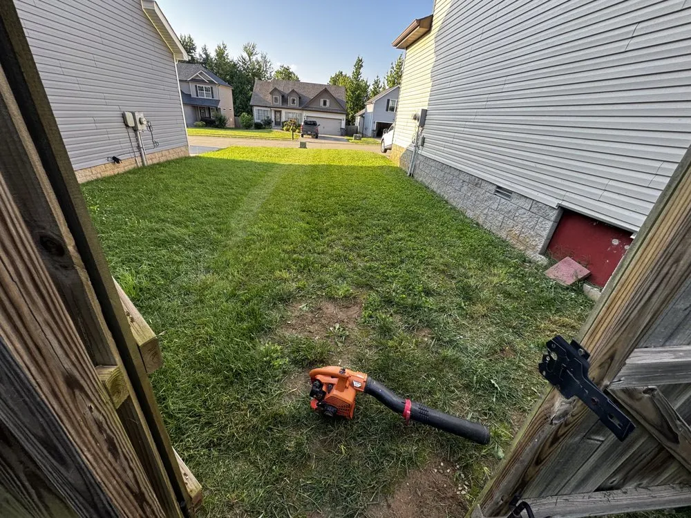 Local landscape design in Clarksville, TN by Estrada’s Lawn Care