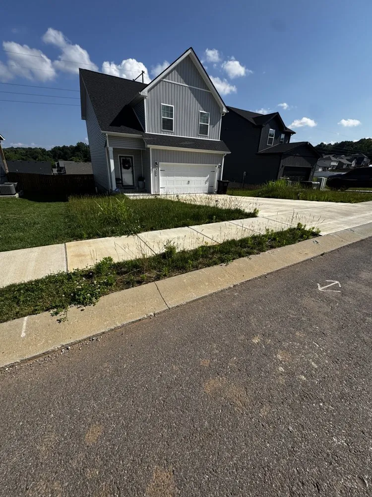 Custom yard maintenance for outdoor upgrades across Clarksville, TN - Estrada’s Lawn Care