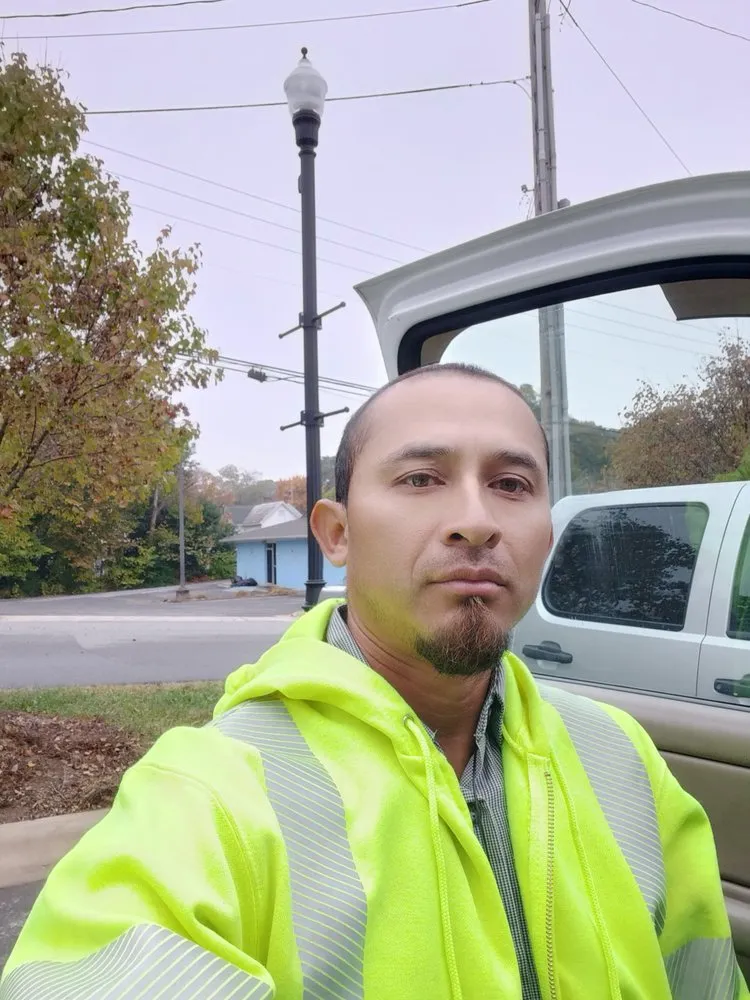 Trusted lawn care service experts serving Gastonia, NC - Estrada's Lawn Care Services