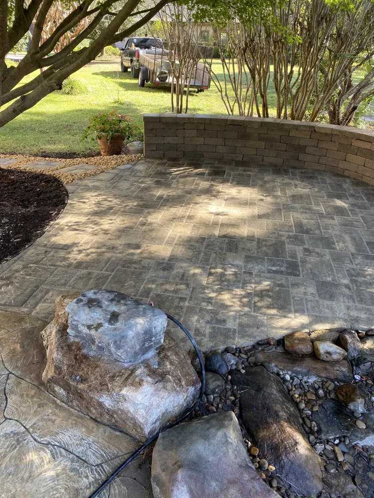 Expert yard maintenance for residential properties across Shallotte, NC - Et Brothers Landscaping