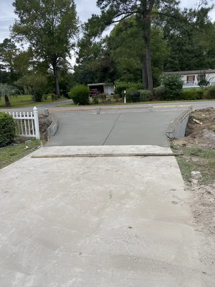 Local outdoor landscaping in Shallotte, NC - Et Brothers Landscaping