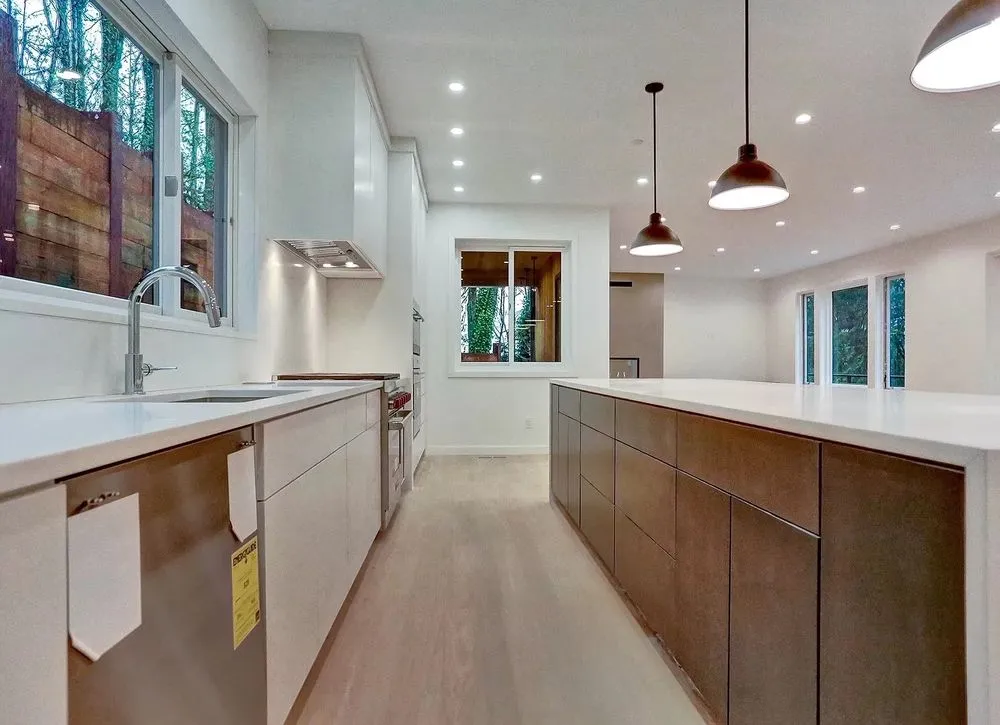 Custom landscaping services in Calabasas, CA by ET Construction