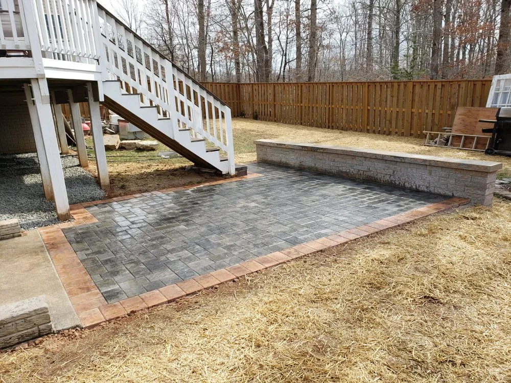 Affordable landscaping services in Manassas, VA by ET General Contractor