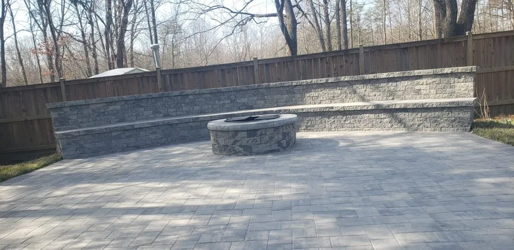 Reliable lawn care service experts serving Manassas, VA - ET General Contractor