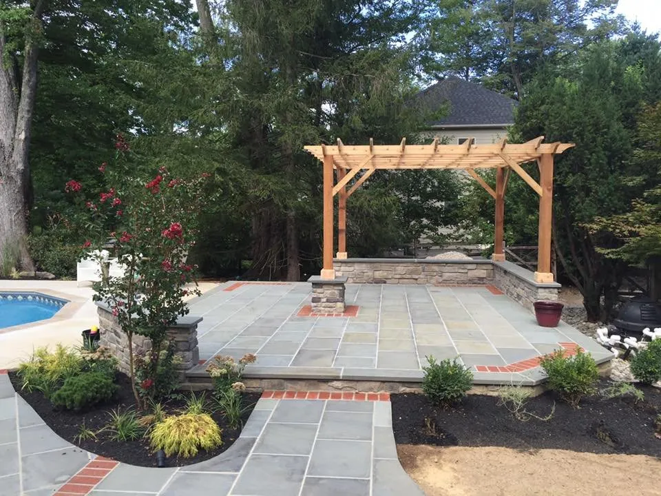 Local outdoor landscaping in Ridley Park, PA by ET Landscaping
