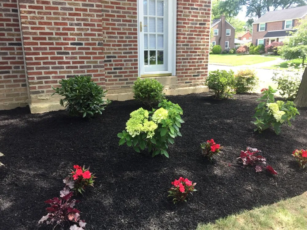 Reliable lawn mowing service in Ridley Park, PA - ET Landscaping