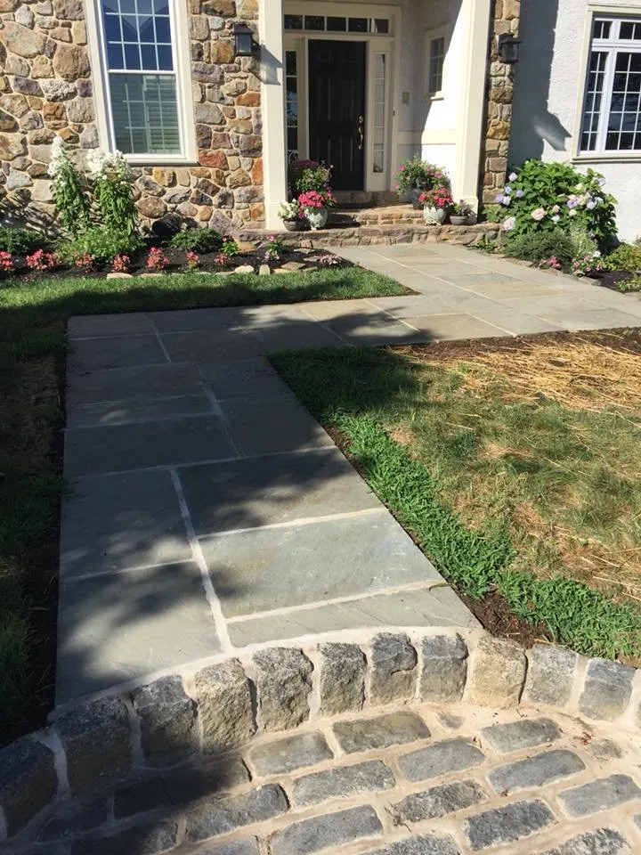 Top-rated lawn mowing service in Ridley Park, PA - ET Landscaping