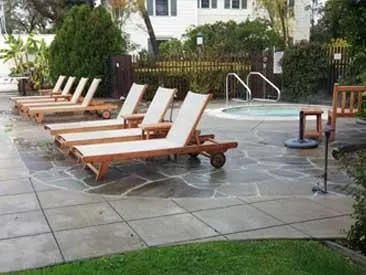 Top-rated yard cleanup service for residential properties across Sonoma, CA - Eternal Landscape Solutions