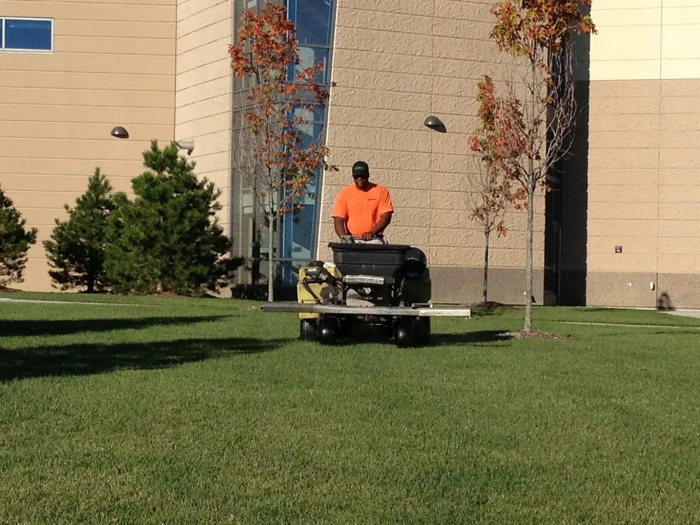 Top-rated residential landscaping for residential properties in Frankfort, IL by Eternally Green Lawn Care