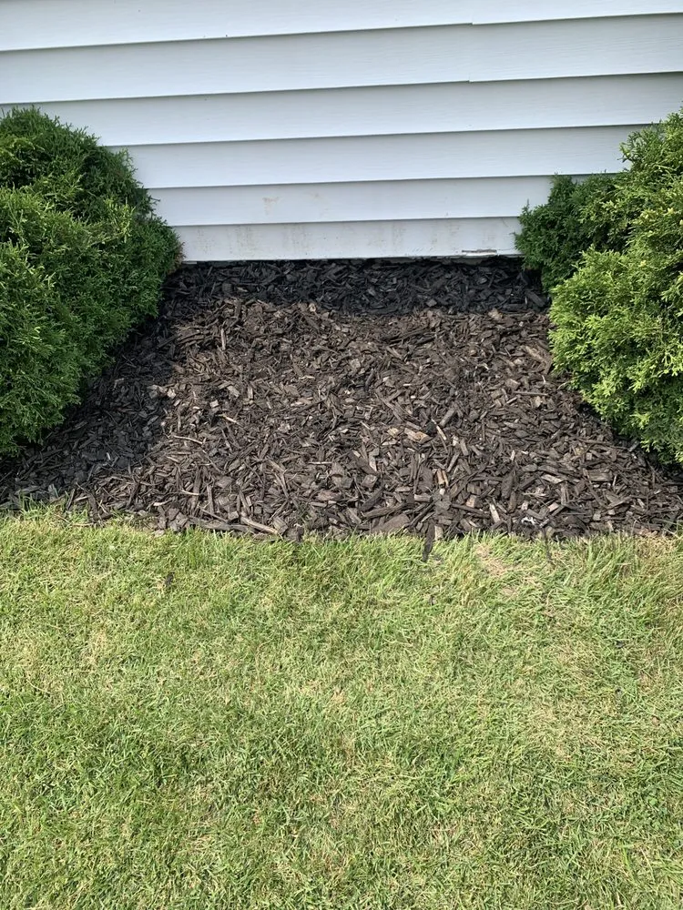 Affordable garden landscaping in Horseheads, NY - Ethain And Rileys Lawn Care
