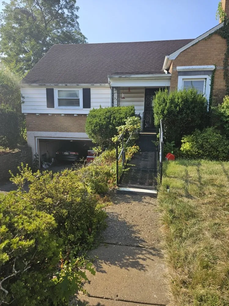 Affordable lawn care service near you across Cincinnati, OH - Ethan Erdman Landscaping