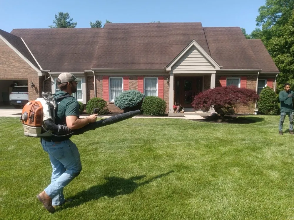 Affordable landscaping services experts serving Cincinnati, OH - Ethan Erdman Landscaping