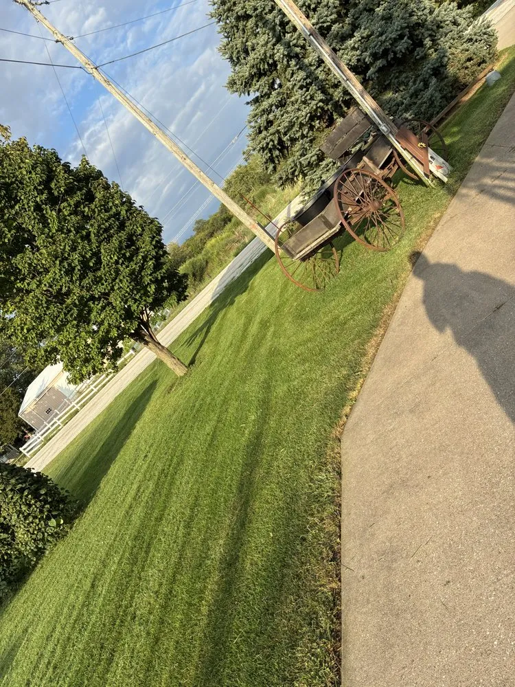 Reliable garden landscaping in Blue Grass, IA - Ethan Prevails