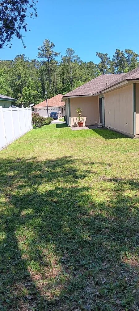 Top-rated landscaping services for beautiful yards in Glen Saint Mary, FL by Ethans Home Improvments And Lawn Service
